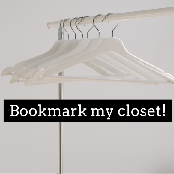 Bookmark this closet - Picture 2 of 5